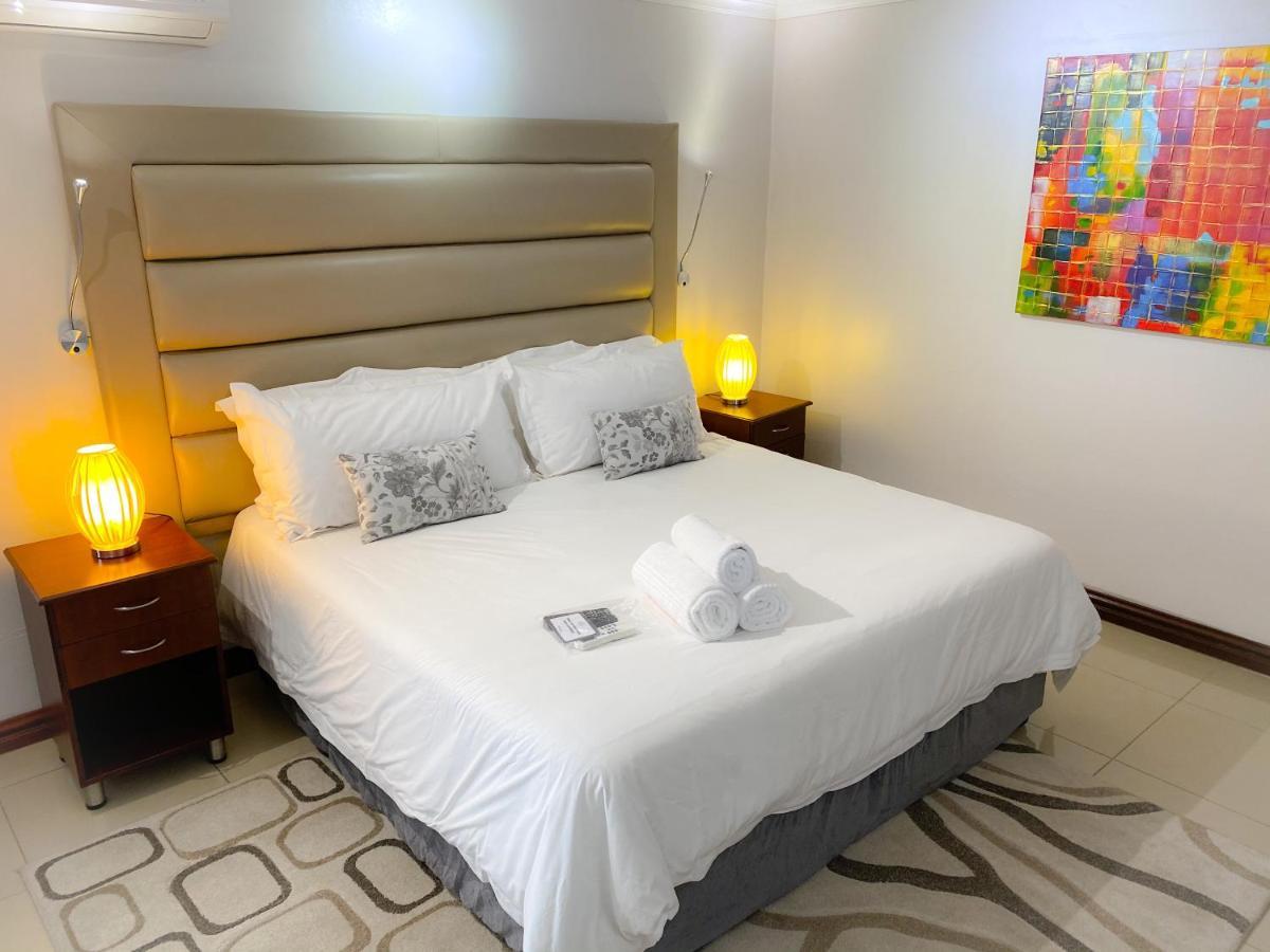 The Meritus Guest House Westville Esterno foto